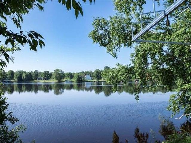 House for sale in Holcombe, Wisconsin