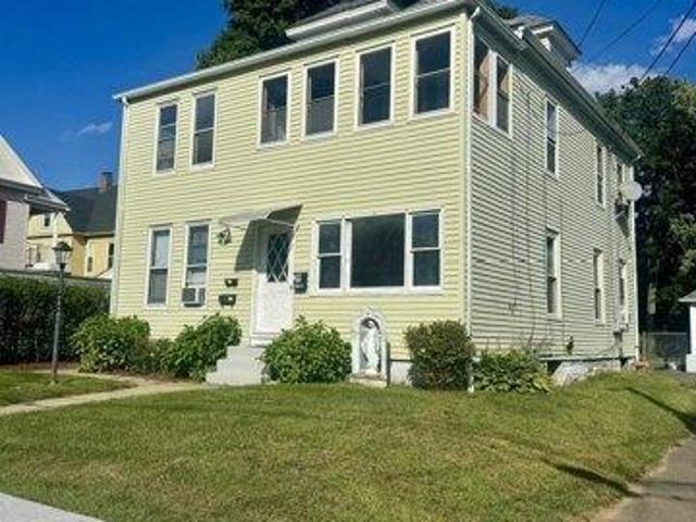 House for sale in Elmwood, Holyoke