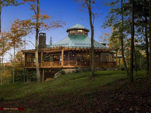 House for sale in Hyde Park, Vermont