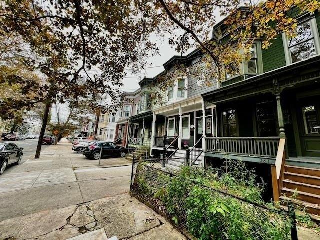 House for sale in Hudson, New Jersey