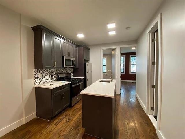 House for sale in Hudson, New Jersey