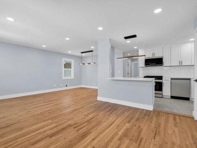 House for sale in Hudson, New Jersey