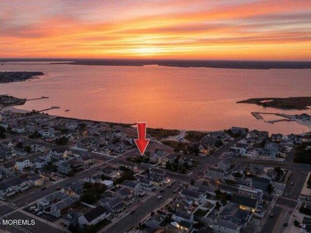 House for sale in Lavallette, New Jersey