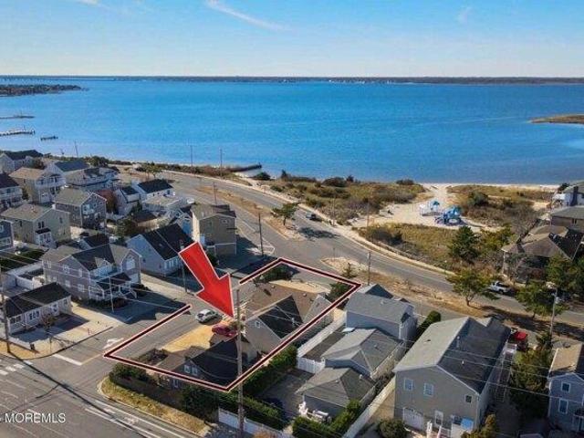 House for sale in Lavallette, New Jersey