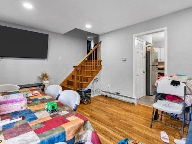 House for sale in Linden, New Jersey
