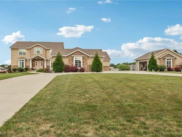House for sale in Medina, Ohio