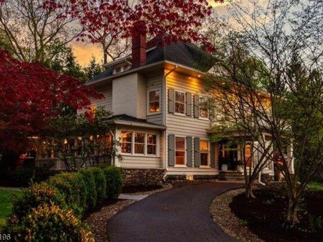 House for sale in Mountain Lakes, New Jersey