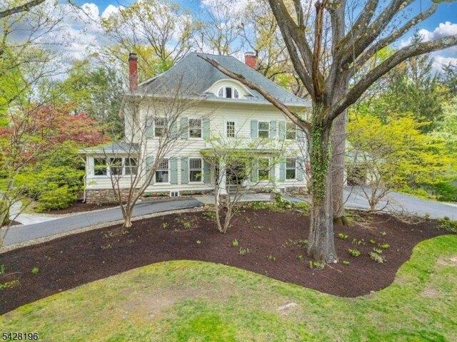 House for sale in Mountain Lakes, New Jersey