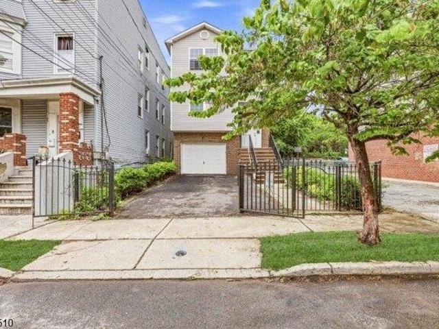 House for sale in Newark, New Jersey