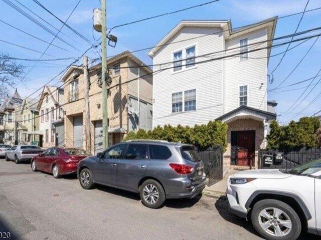 House for sale in Newark, New Jersey