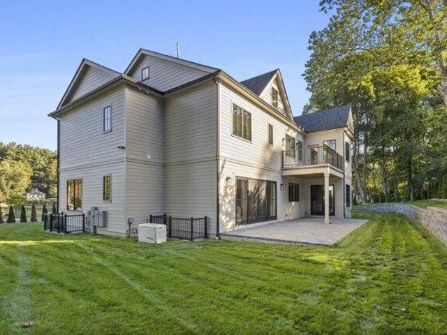 House for sale in Waban, Newton