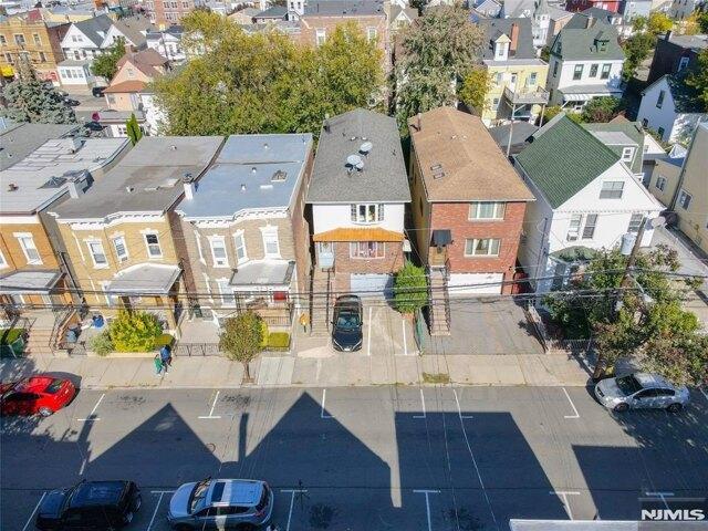 House for sale in Hudson, New Jersey
