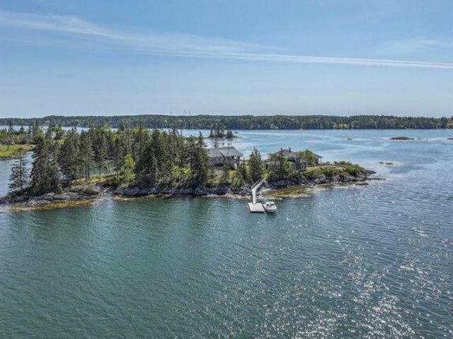 House for sale in North Haven, Maine