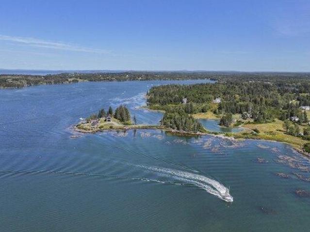 House for sale in North Haven, Maine