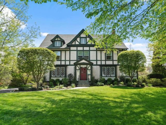 House for sale in Pelham, New York