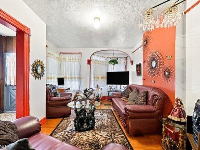 House for sale in Passaic, New Jersey
