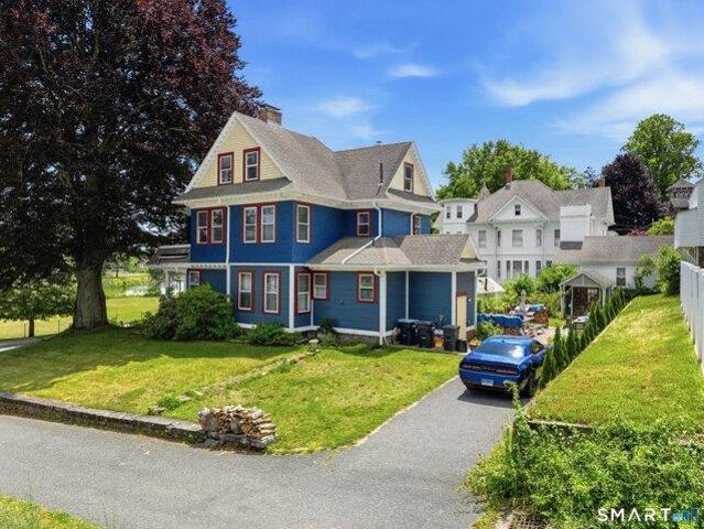 House for sale in Putnam, Connecticut