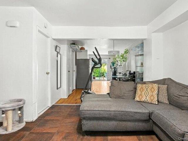 House for sale in Queens, Arverne