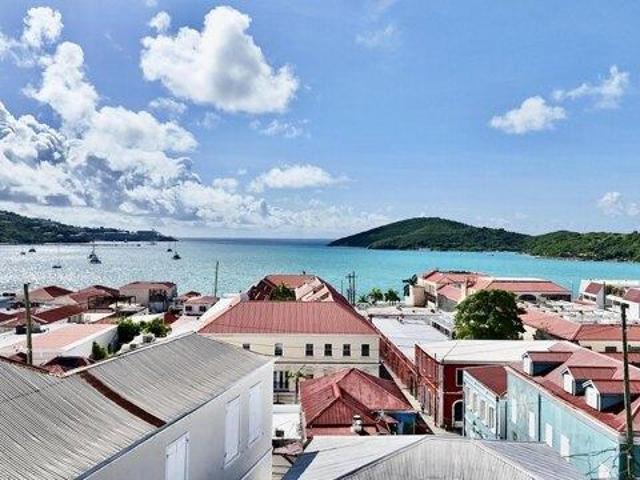 House for sale in Saint Thomas, Missouri