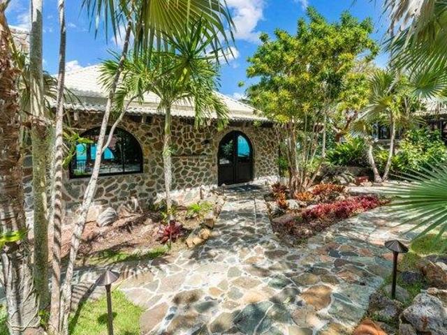 House for sale in Saint Thomas, Missouri