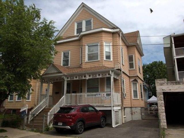 House for sale in Winter Hill, Somerville, Massachusetts, Somerville
