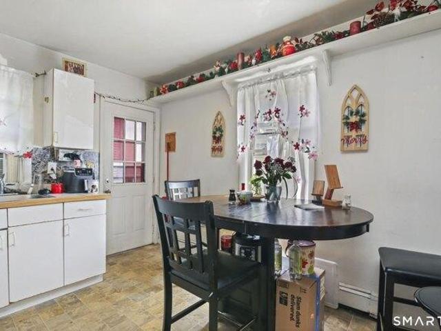 House for sale in Cos Cob, Connecticut