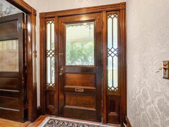 House for sale in Swampscott, Essex County