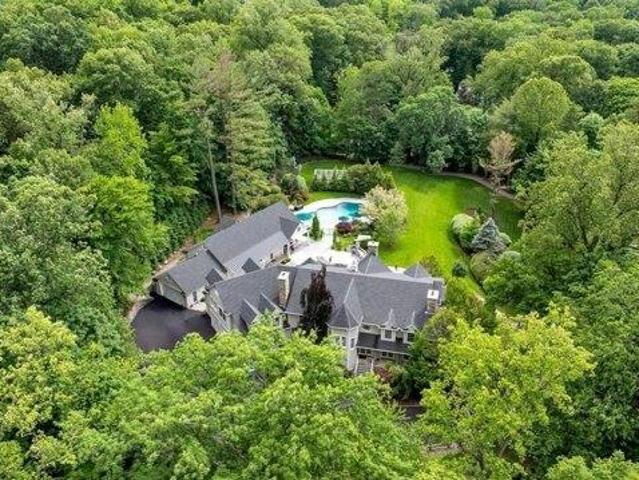 House for sale in Tenafly, New Jersey