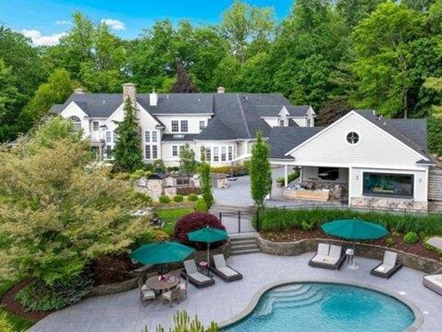 House for sale in Tenafly, New Jersey