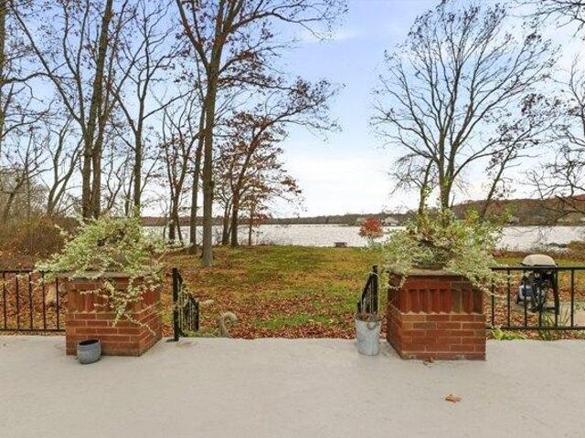 House for sale in Tiverton, Rhode Island
