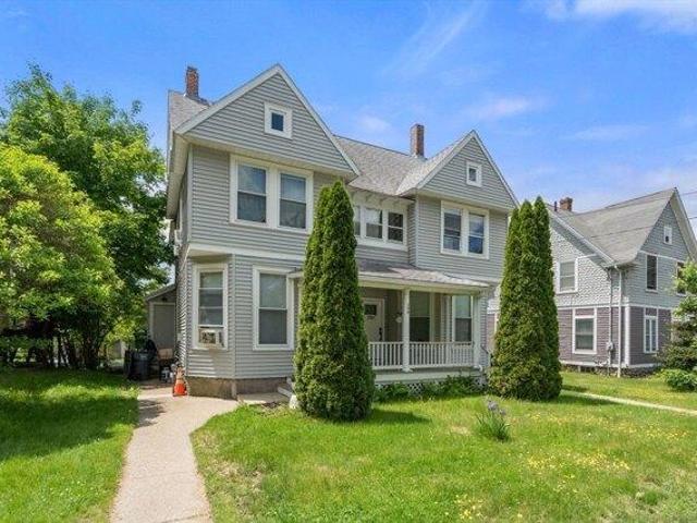 House for sale in Upton, Massachusetts