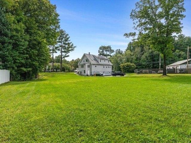 House for sale in Uxbridge, Worcester County