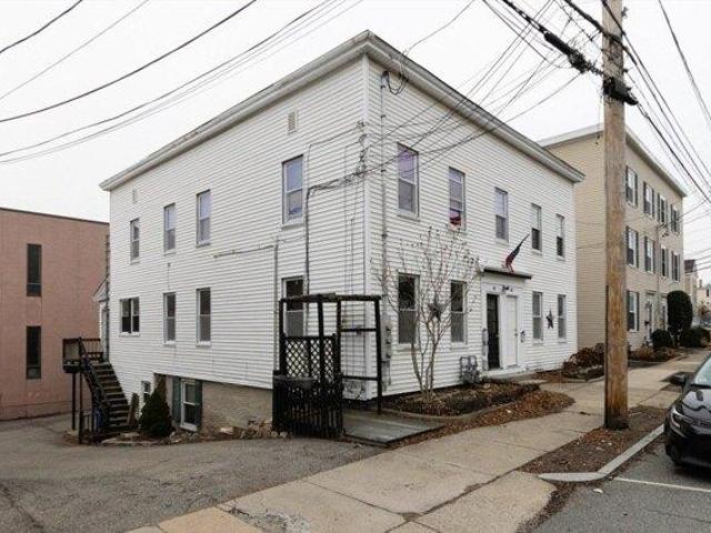 House for sale in Wakefield, Massachusetts