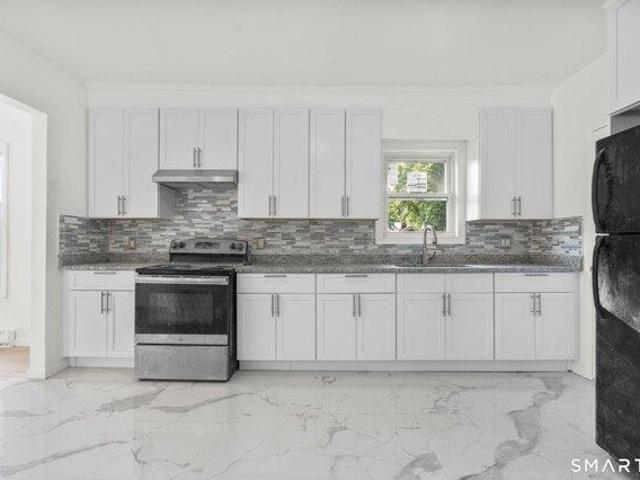 House for sale in Waterbury, Connecticut