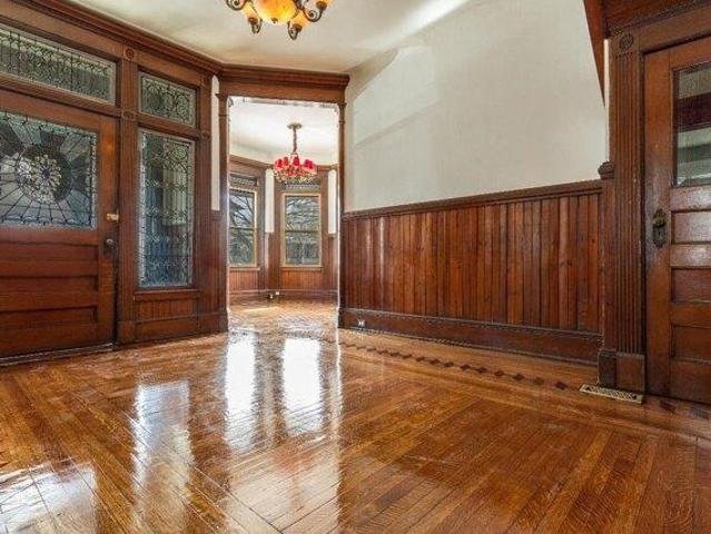 House for sale in Hudson, New Jersey