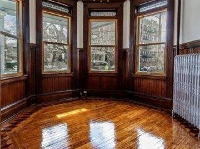 House for sale in Hudson, New Jersey