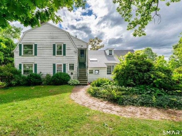 House for sale in Windsor Locks, Connecticut