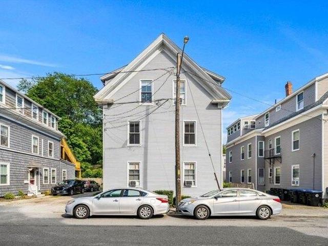 House for sale in Beverly, Massachusetts