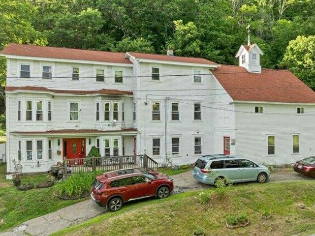 House for sale in New Hampshire