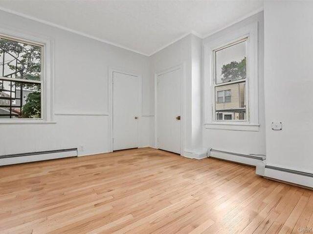 House for sale in Queens, Arverne