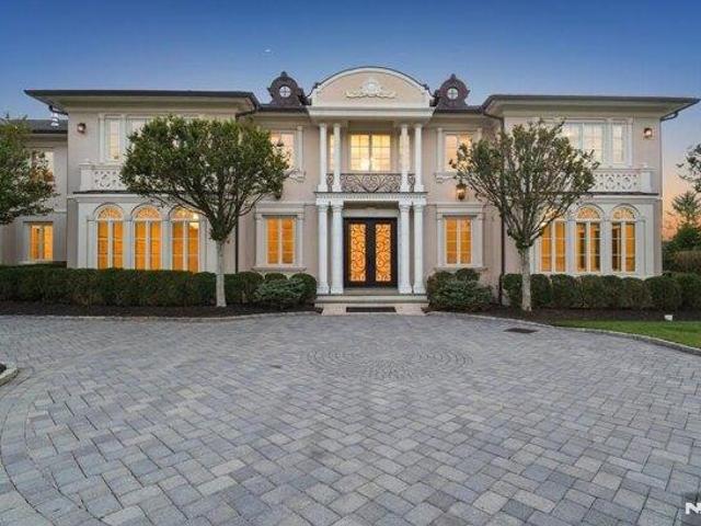 House for sale in Cresskill, New Jersey