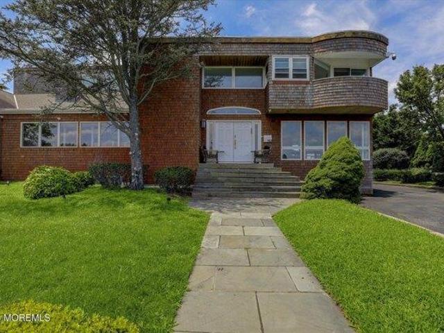 House for sale in Monmouth, New Jersey