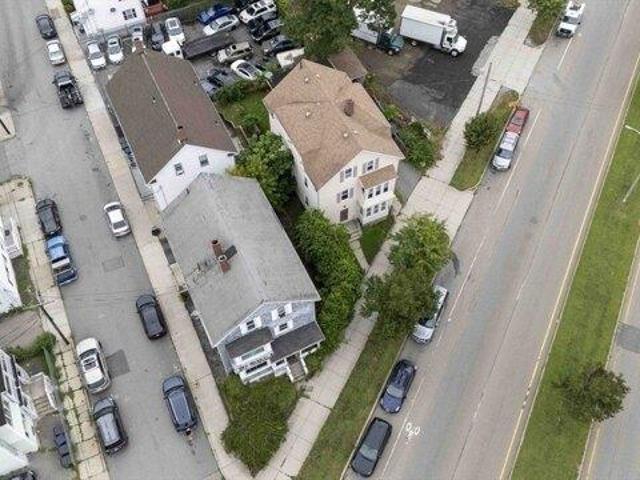 House for sale in Bristol, Massachusetts