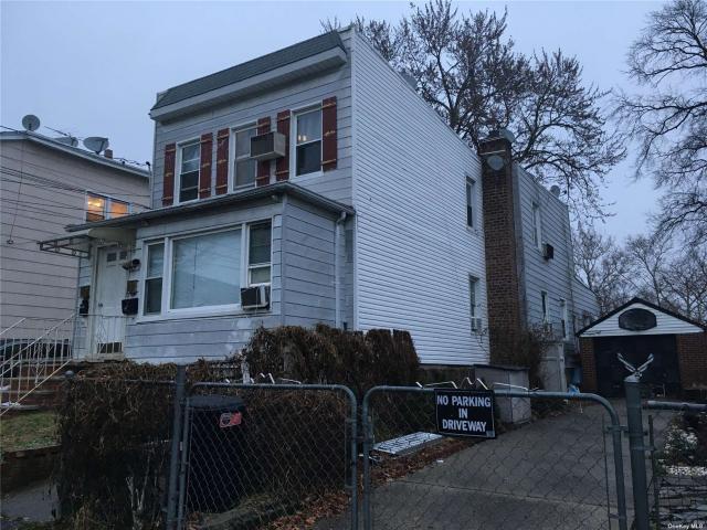House for sale in Queens County, New York