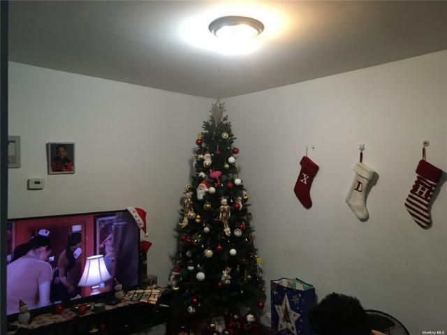 House for sale in Queens County, New York