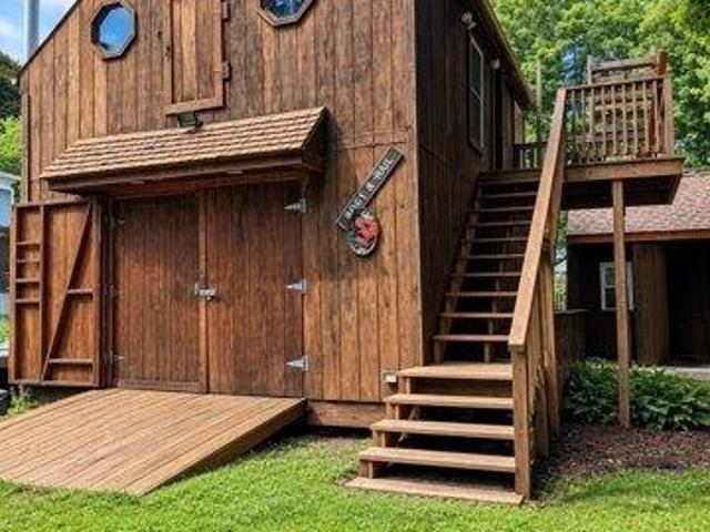 House for sale in Grafton, Massachusetts