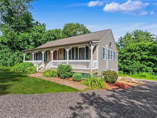 House for sale in New Hampshire