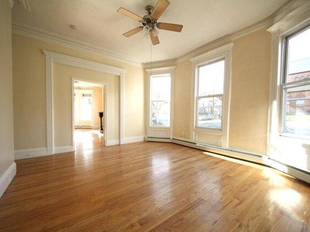 House for sale in Hudson, New Jersey