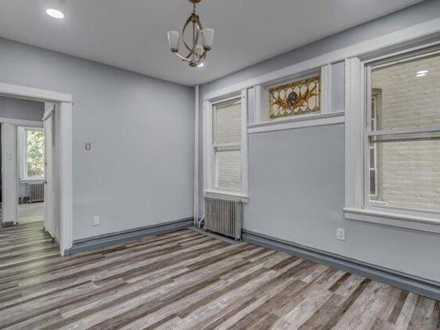 House for sale in Hudson, New Jersey