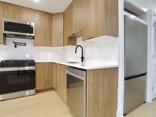 House for sale in Hudson, New Jersey